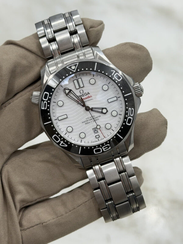 57_161ede4f-3a42-4e92-9cdb-3082057b62ea Omega Seamaster Steel White Dial 42mm Automatic Watch 210.30.42.20.04.001