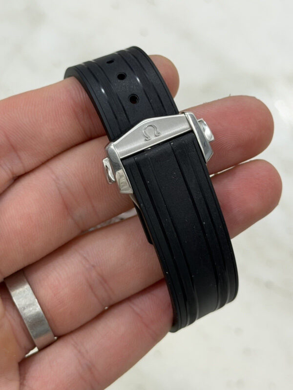 Omega Seamaster Diver Stainless Steel Black Dial 42mm Watch 210.32.42.20.01.003