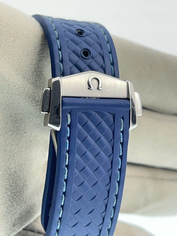 Omega Seamaster Aqua Terra Worldtimer Steel Blue Dial 43mm 220.12.43.22.03.001