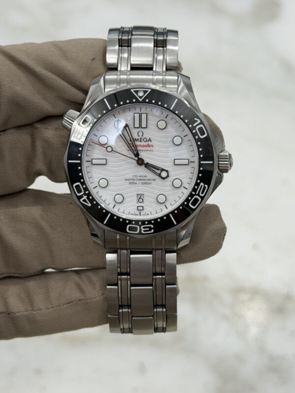 57_4ec4b9a2-380f-4119-a88b-e86ea45d4dc5 Omega Seamaster Steel White Dial 42mm Automatic Watch 210.30.42.20.04.001