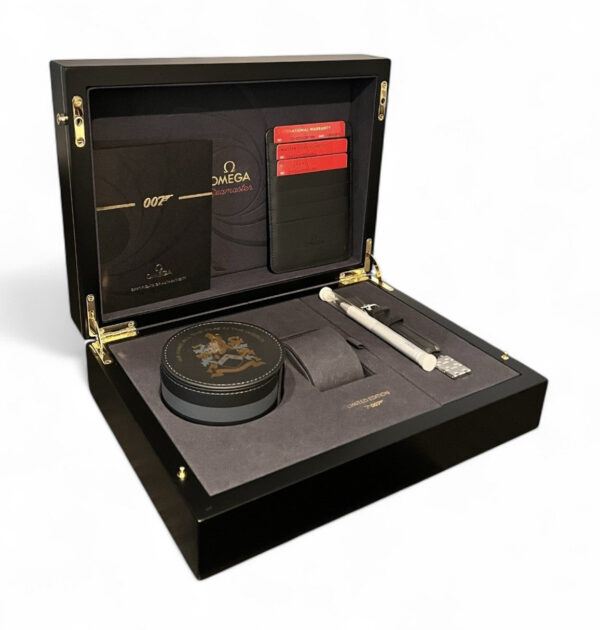 Omega Seamaster Stainless Steel Black Dial 42mm Automatic 201.22.42.20.01.001