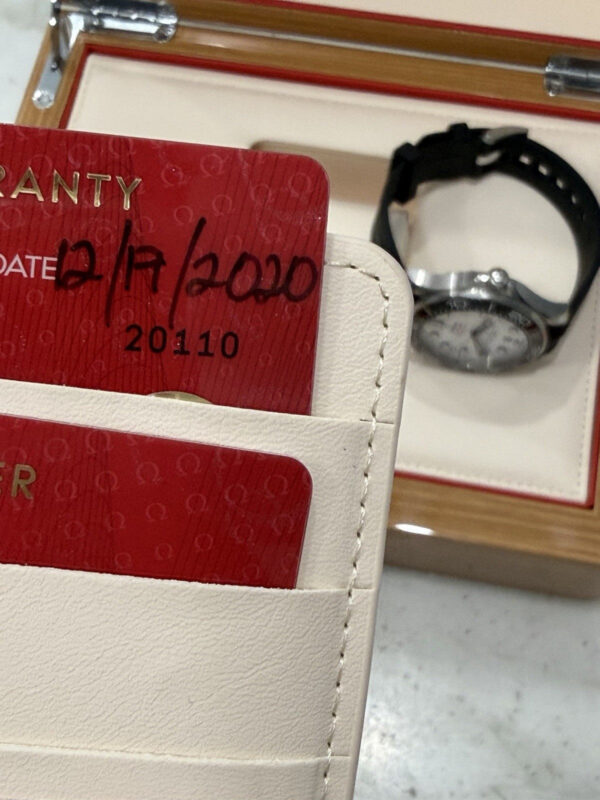 57_71f3e8f1-ba78-4af4-a644-0ff4b9dd5cf8 2020 Omega Seamaster Steel White Dial 42mm Automatic Watch 210.32.42.20.04.001