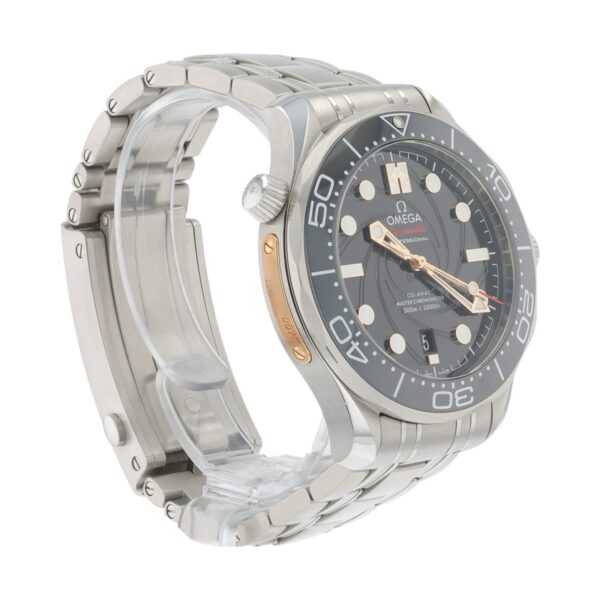 Omega Seamaster Stainless Steel Black Dial 42mm Automatic 201.22.42.20.01.001