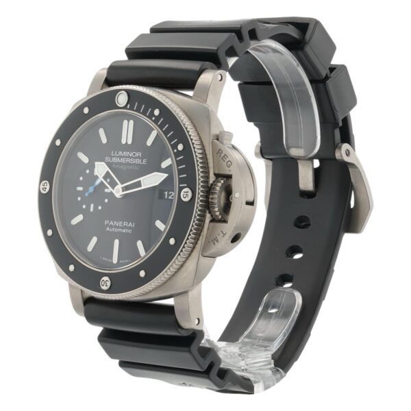 Panerai Luminor Submersible Black Dial Titanium 47mm Automatic Men’s PAM01389