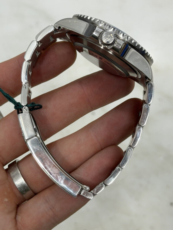 57_d631a318-879c-4c55-b60b-79e832641f58 2017 Rolex Sea-Dweller Stainless Steel Black Dial 43mm Automatic Watch 126600