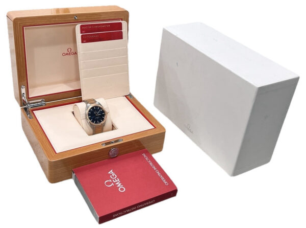 Omega Globemaster Gold & Steel Blue Dial 39mm Automatic Mens 130.20.39.21.03.001